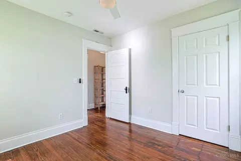 Bedroom - 4340 Normandy Ave, Cincinnati, OH 45227 photo 5 of 7