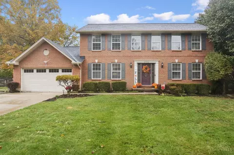 3735 Maplebrooke Ln, Amelia, OH 45102