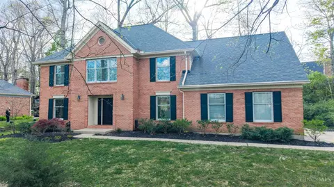 10564 Stablehand Dr, Cincinnati, OH 45242