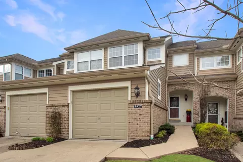5927 Castlewood Xing, Milford, OH 45150