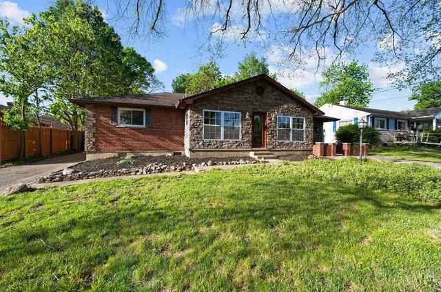 563 Lafayette Ave, Springdale, OH 45246