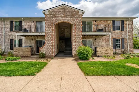 2277 Crew Cir, Dayton, OH 45439