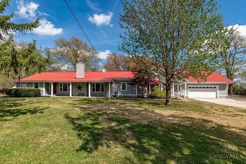 7926 Normandy Ln, Centerville, OH 45459