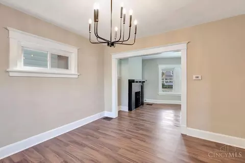 Living - 2000 Hewitt Ave, Cincinnati, OH 45207 photo 4 of 4