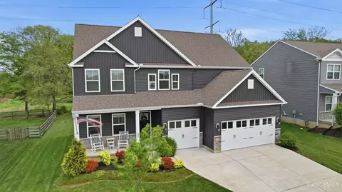 Exterior - 3226 Shadow Ridge Ct, Morrow, OH 45152 photo 2 of 10