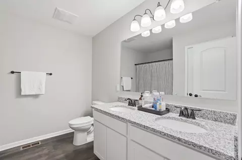 Bath - 3226 Shadow Ridge Ct, Morrow, OH 45152 photo 6 of 9