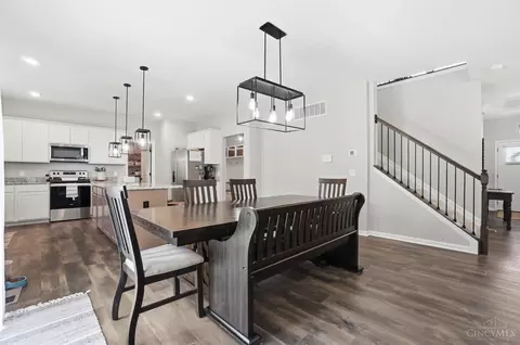 Entry Way - 3226 Shadow Ridge Ct, Morrow, OH 45152 photo 5 of 10