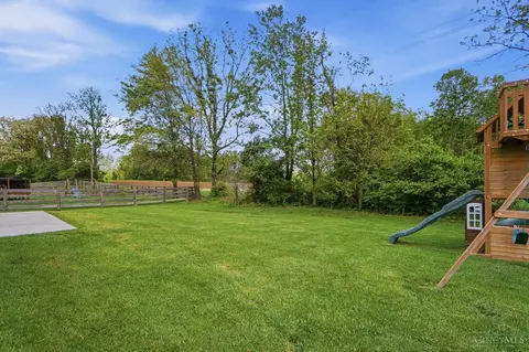 Exterior - 3226 Shadow Ridge Ct, Morrow, OH 45152 photo 7 of 10
