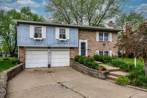 5109 Whitmore Dr, Cincinnati, OH 45238