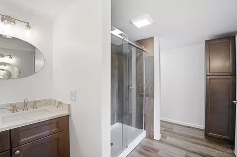 Bath - 6453 Strout Rd, Morrow, OH 45152 photo 4 of 5