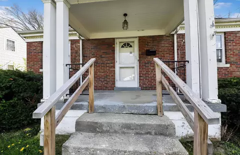 Exterior - 6924 Clovernook Ave, Cincinnati, OH 45231 photo 2 of 4