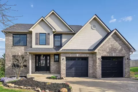 874 Ginger Ridge Dr, Trenton, OH 45067