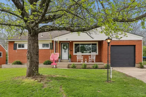 581 Fairhaven Dr, Hamilton, OH 45013