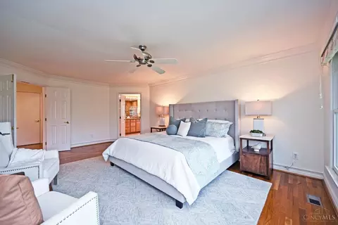 Bedroom - 6897 Fox Hill Ln, Cincinnati, OH 45236 photo 2 of 8