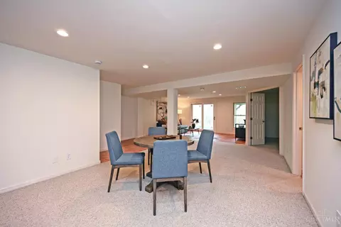 Dining - 6897 Fox Hill Ln, Cincinnati, OH 45236 photo 7 of 7