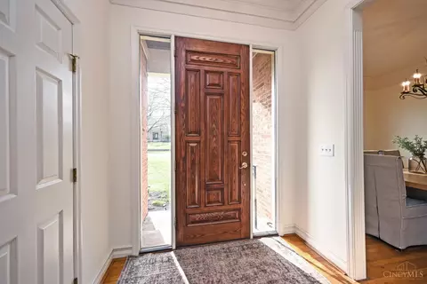 Entry Way - 6897 Fox Hill Ln, Cincinnati, OH 45236 photo 1 of 2