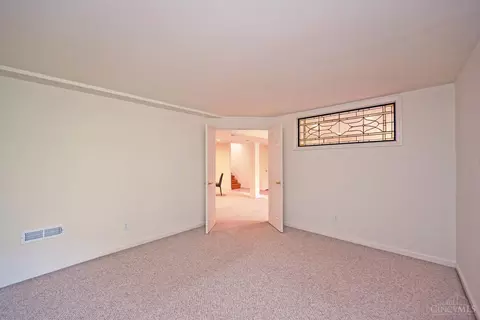 Bedroom - 6897 Fox Hill Ln, Cincinnati, OH 45236 photo 8 of 8
