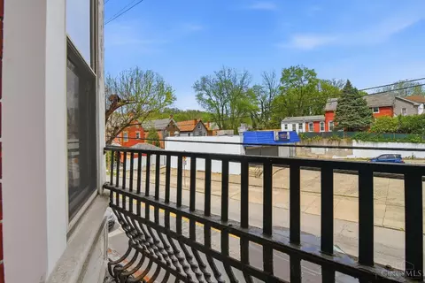 Exterior - 1801 Chase Ave, Cincinnati, OH 45223 photo 1 of 5