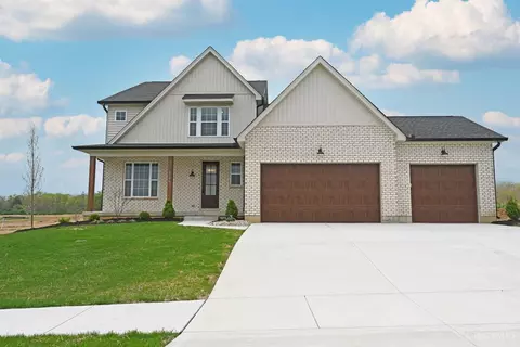 3704 Silax Dr, Hamilton, OH 45013