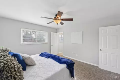 Bedroom - 712 Danbury Rd, Forest Park, OH 45240 photo 4 of 10