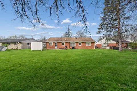 Exterior - 712 Danbury Rd, Forest Park, OH 45240 photo 5 of 6