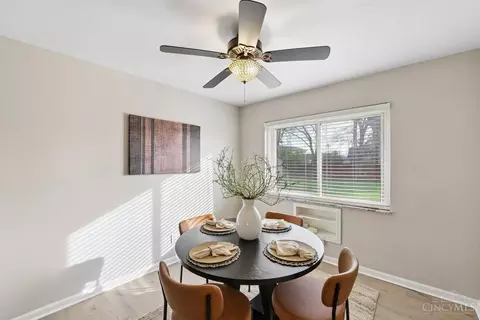 Dining - 712 Danbury Rd, Forest Park, OH 45240 photo 1 of 4