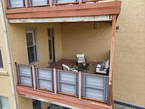 Exterior - 20 Twelfth St, Cincinnati, OH 45202 photo 5 of 8