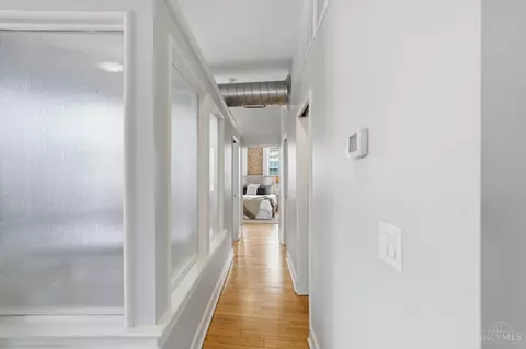Entry Way - 20 Twelfth St, Cincinnati, OH 45202 photo 2 of 2
