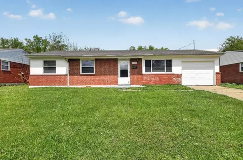 1990 Bluehill Dr, Cincinnati, OH 45240