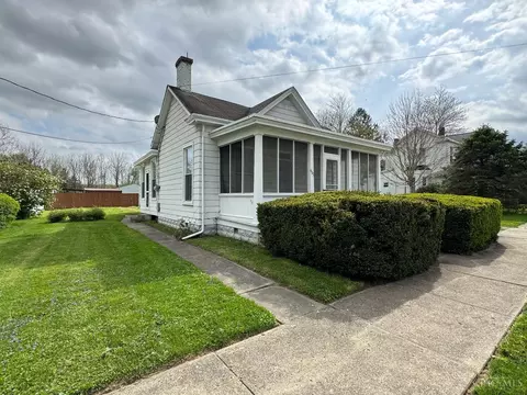 405 Main St, Blanchester, OH 45107