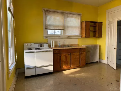 Kitchen - 405 Main St, Blanchester, OH 45107 photo 1 of 3