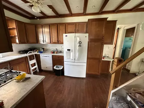 Kitchen - 208 Walnut St, Williamsburg, OH 45176 photo 1 of 3