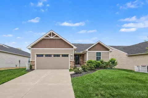 8 Platform St, Amelia, OH 45102