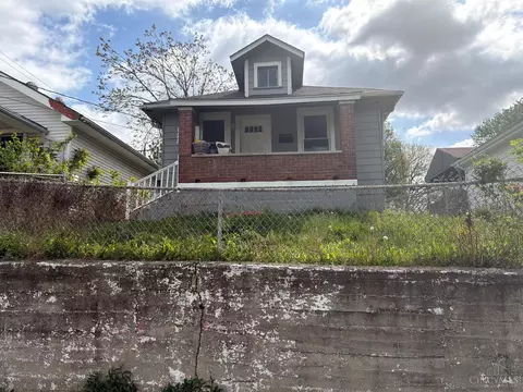 1712 Parrish Ave, Hamilton, OH 45011