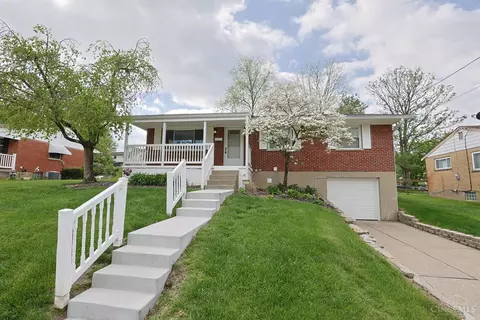 5061 Chantilly Dr, Cincinnati, OH 45238