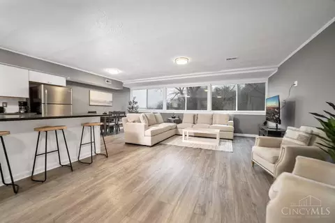 2500 Warsaw Ave, Cincinnati, OH 45204