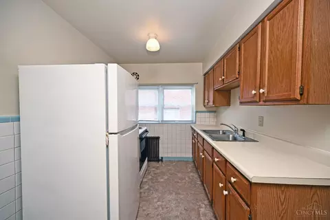 Kitchen - 620 Maple Dr, Reading, OH 45215 photo 1 of 4