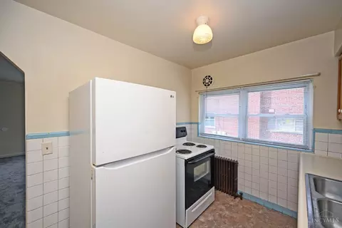 Kitchen - 620 Maple Dr, Reading, OH 45215 photo 3 of 4