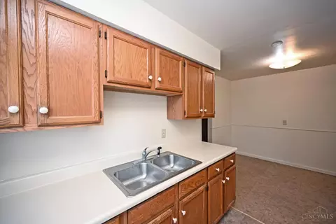 Kitchen - 620 Maple Dr, Reading, OH 45215 photo 4 of 4