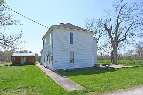 2605 Ireton Trees Rd, Moscow, OH 45153