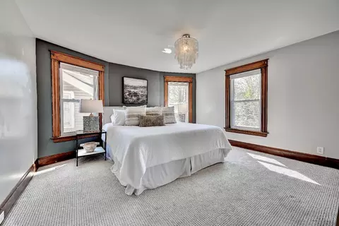 Bedroom - 2853 Markbreit Ave, Cincinnati, OH 45209 photo 1 of 7