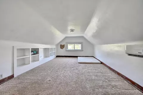 Bedroom - 2853 Markbreit Ave, Cincinnati, OH 45209 photo 7 of 7