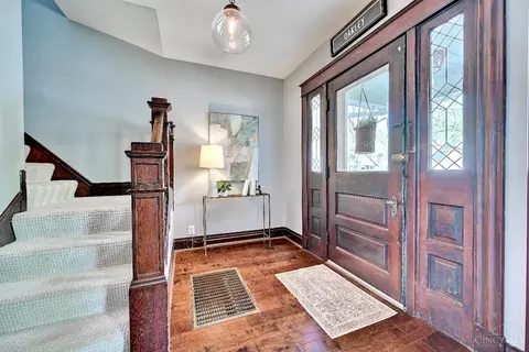 Entry Way - 2853 Markbreit Ave, Cincinnati, OH 45209 photo 1 of 5