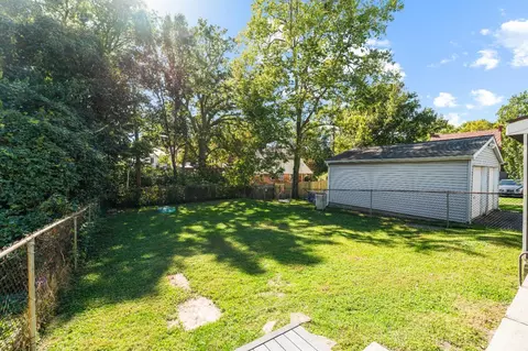 Exterior - 2853 Markbreit Ave, Cincinnati, OH 45209 photo 9 of 9
