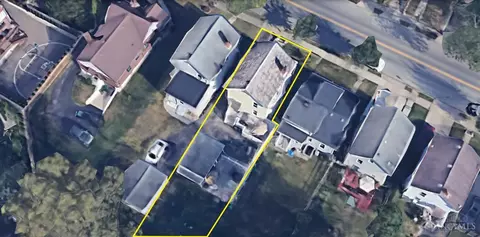 View/Area - 2853 Markbreit Ave, Cincinnati, OH 45209 photo 1 of 2