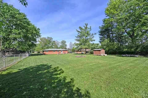 7406 Robin Dr, Hamilton Township, OH 45039 photo 39