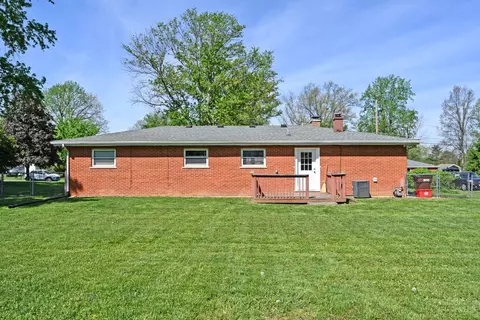 7406 Robin Dr, Hamilton Township, OH 45039 photo 35