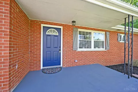 7406 Robin Dr, Hamilton Township, OH 45039 photo 6
