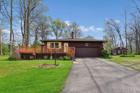 339 Leipzig Dr, Fayetteville, OH 45118