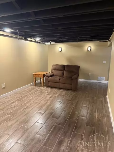 Other - 2 Ashby St, Greenhills, OH 45218 photo 6 of 9